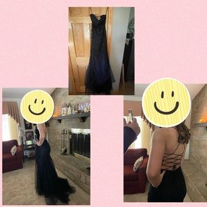 Long, black formal dress! Worn once for 2 hours! No alternations, size 6.